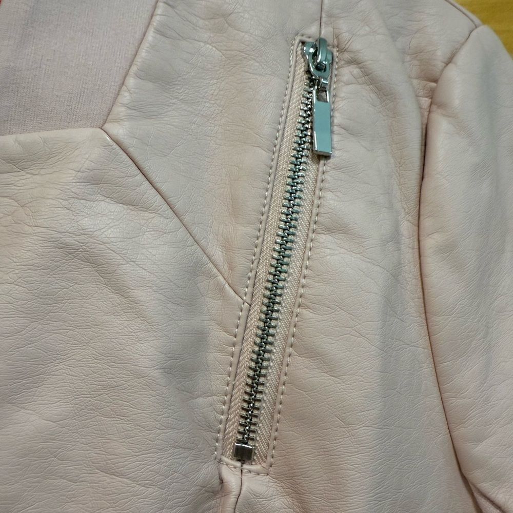 GUESS Women's Pink faux leather size S Jacket - Picture 6 of 11